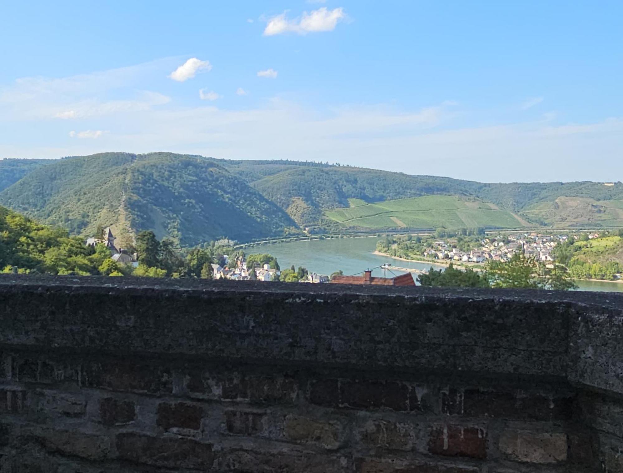 Little Rhineview Chateau Ug *